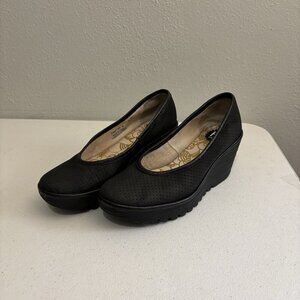 Fly London Yoko Wedge Heels Perforated Closed Toe Black Size 38
